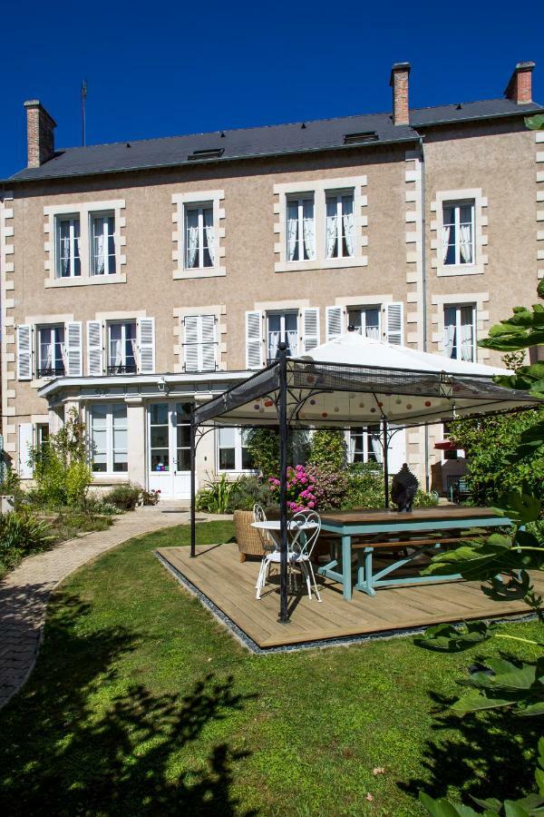 La Brasserie Chambre D'Hotes De Delphine Saulgé Dış mekan fotoğraf